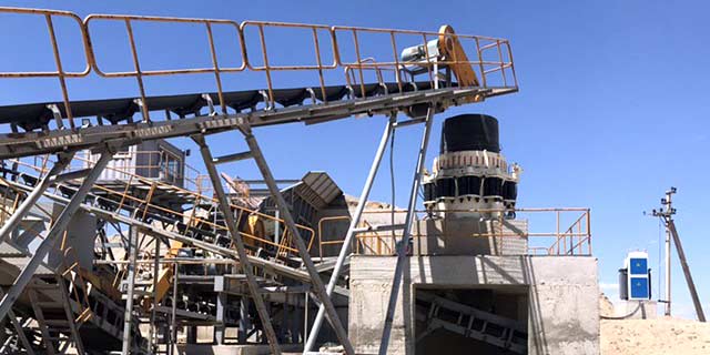 Ligne de production d'agrégats de gravier de gravier de gravel de granit de 200tph